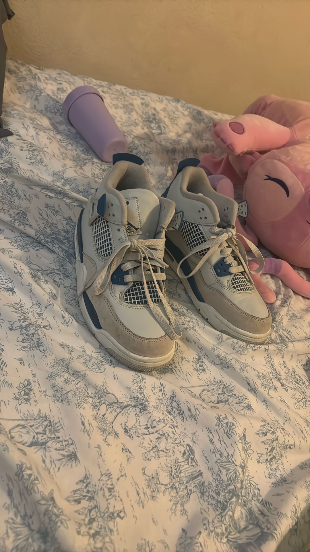 Jordan four military blues