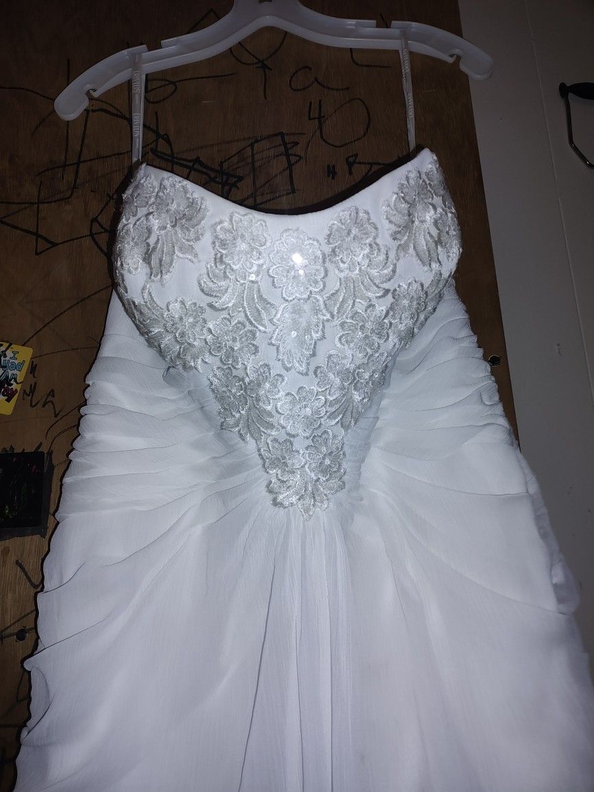 Strapless David's Bridal Wedding Dress Size 14 