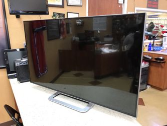 Vizio 50" smart Tv must go asap!!