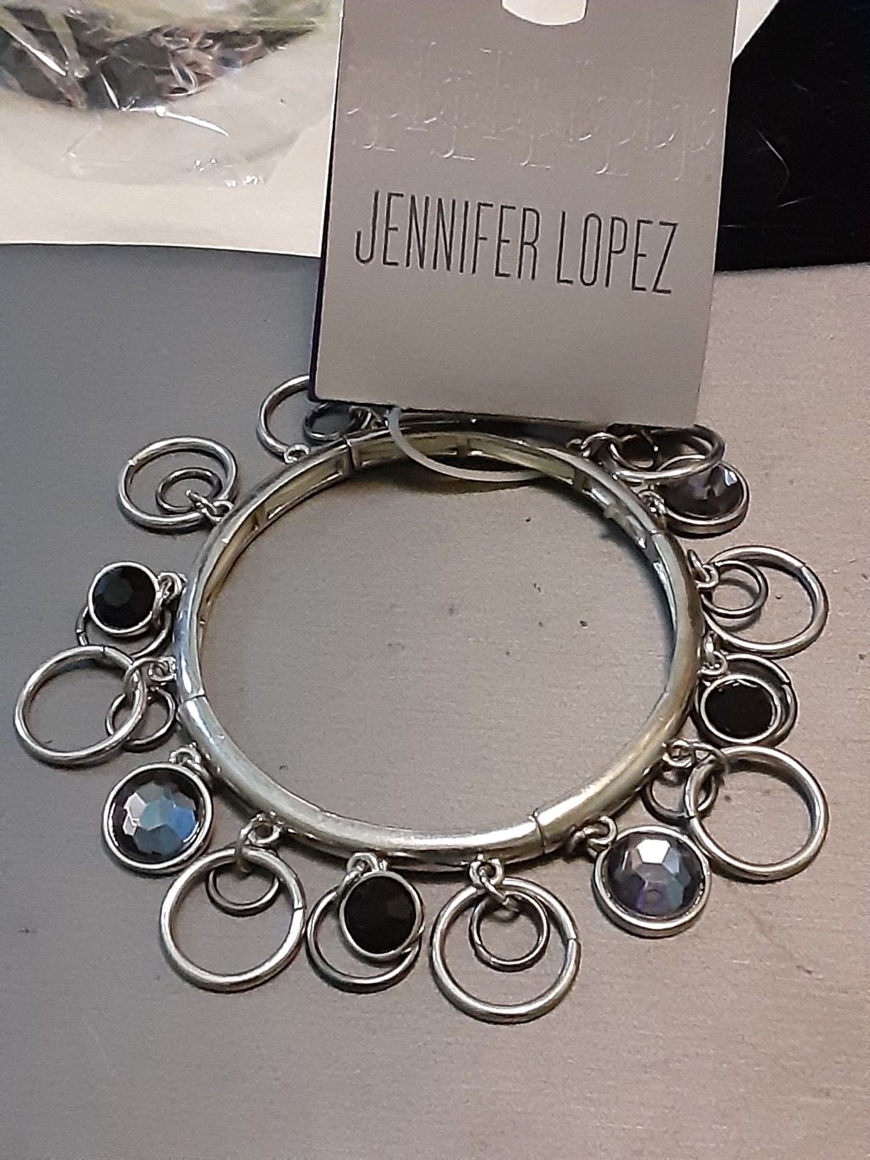 New crystal charm circle stretchable bracelet
