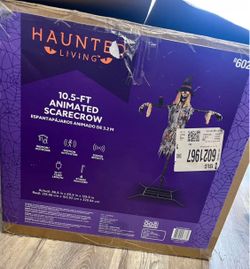 10.5 ft Scarecrow Motion Activated Lighted Animatronic