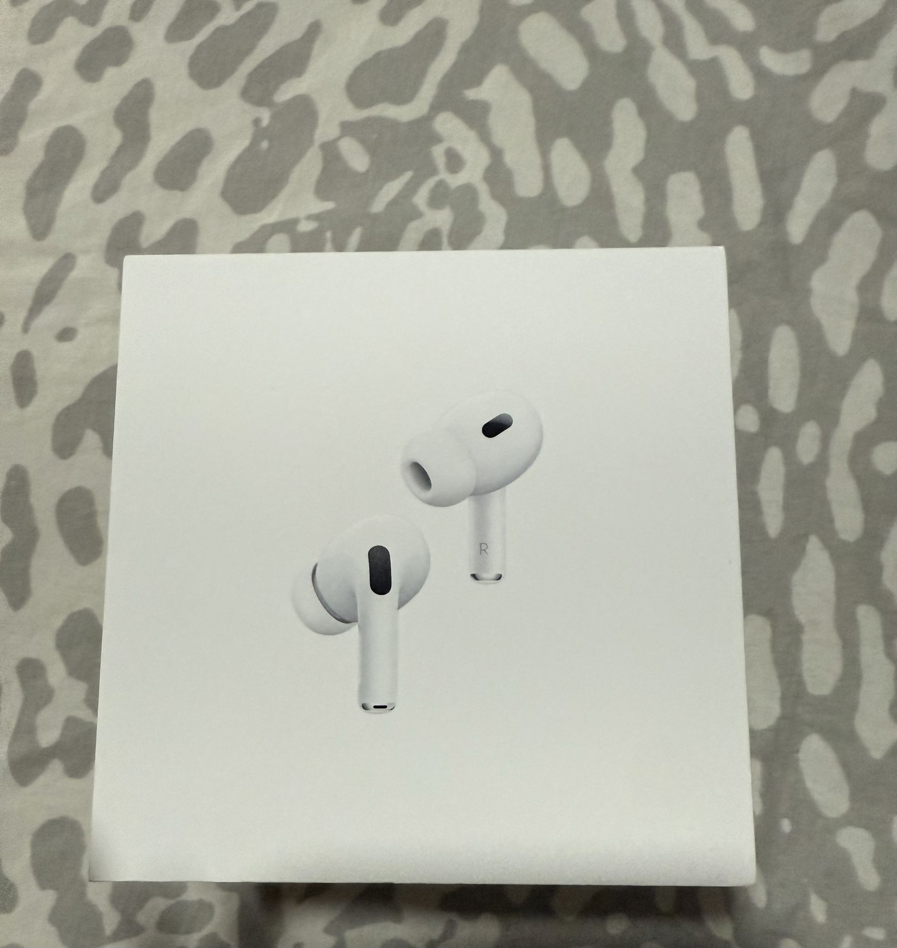 Apple AirPods Pro 2 with Active Noise Cancellation | Used in Excellent Condition