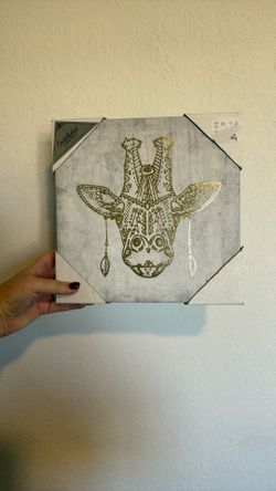 Gold Giraffe Wall Decor 