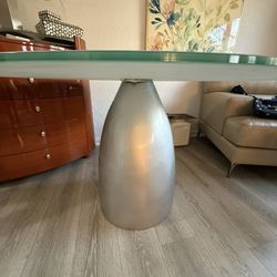 Round Glass Table 