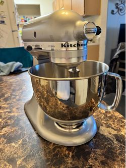 KitchenAid Ahitian mixer