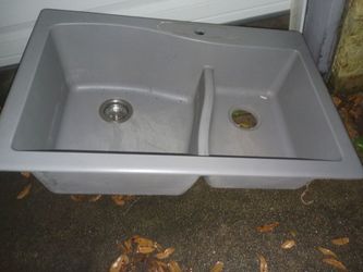 Quarza Drop-in/Undermount Granite Composite 33 in. 1-Hole 60/40 Double Bowl Kitchen Sink in Grey