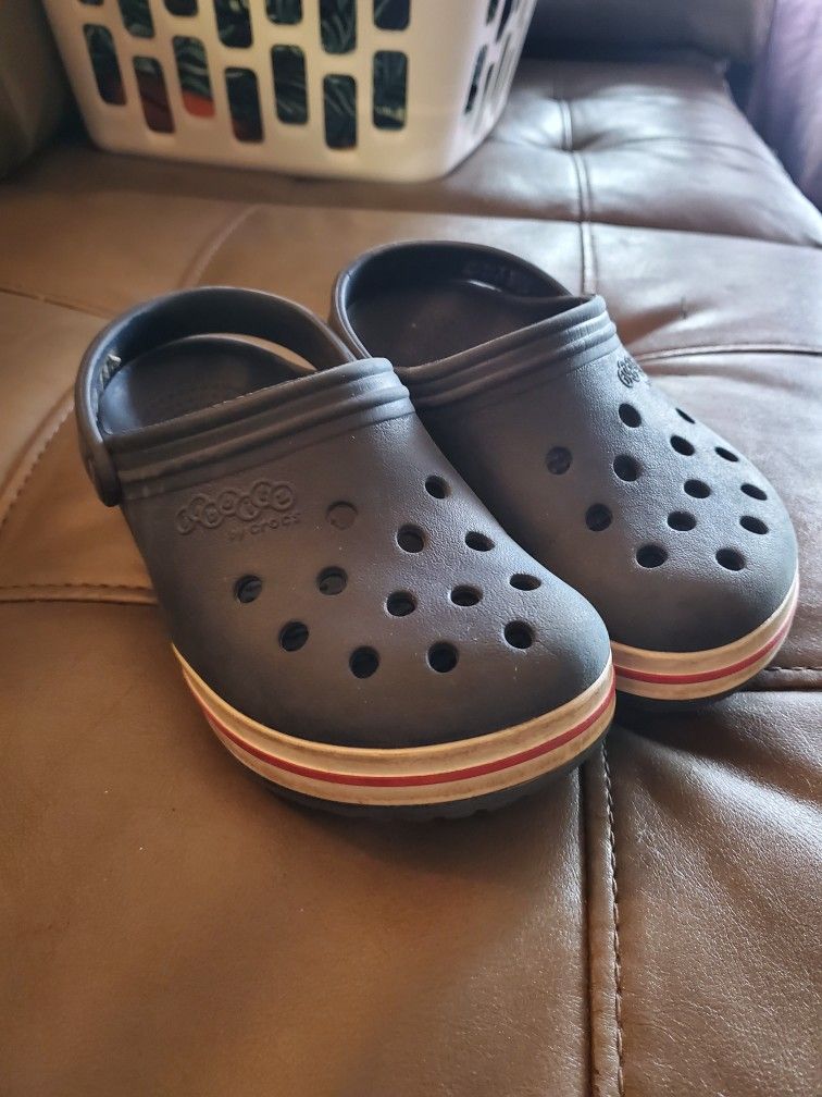 Crocs Toddler Used Size 11 Blue
