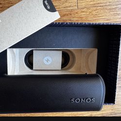 Sonos Black Roam 2 blue tooth speaker