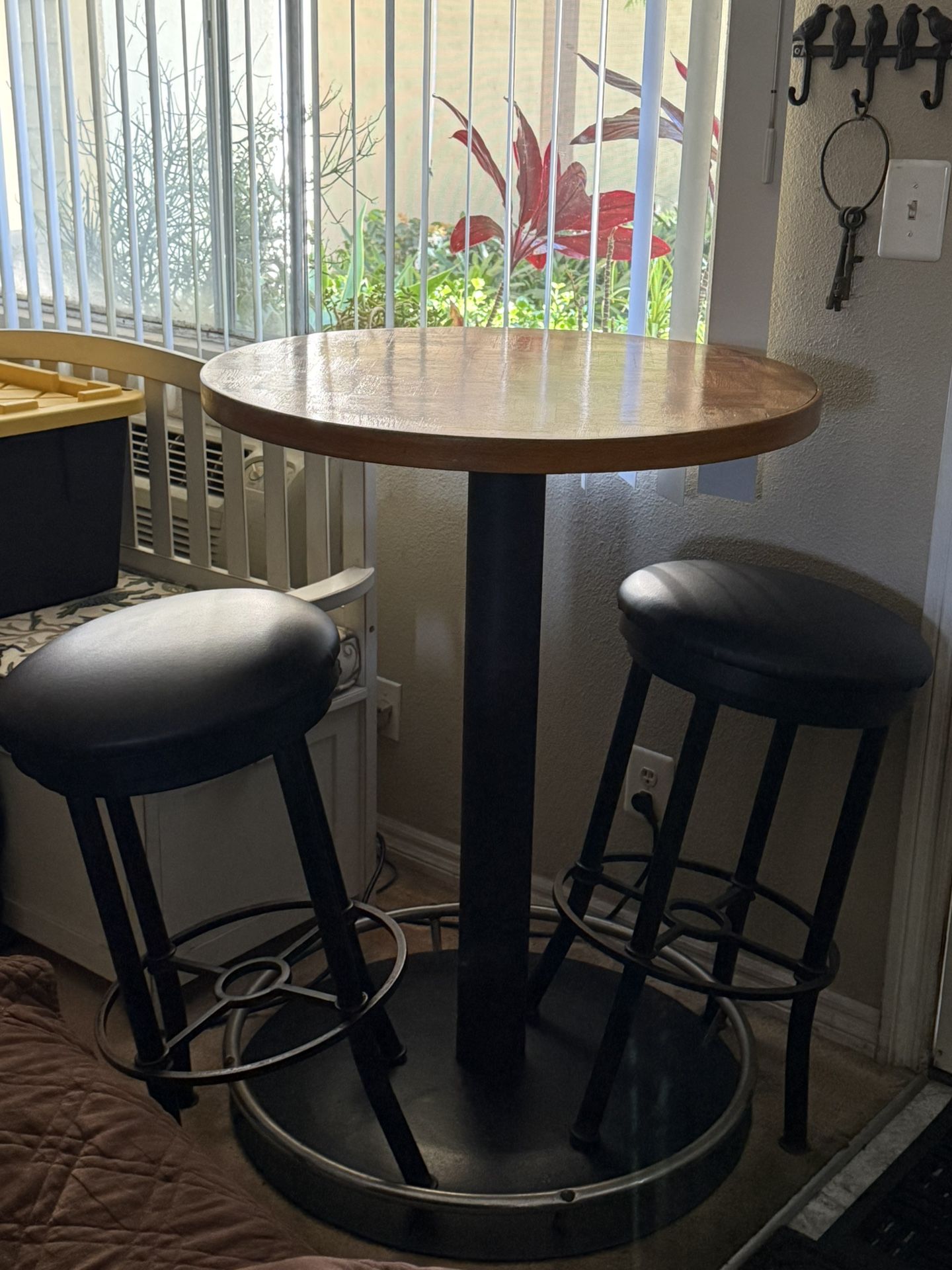 Bar Table With Stools