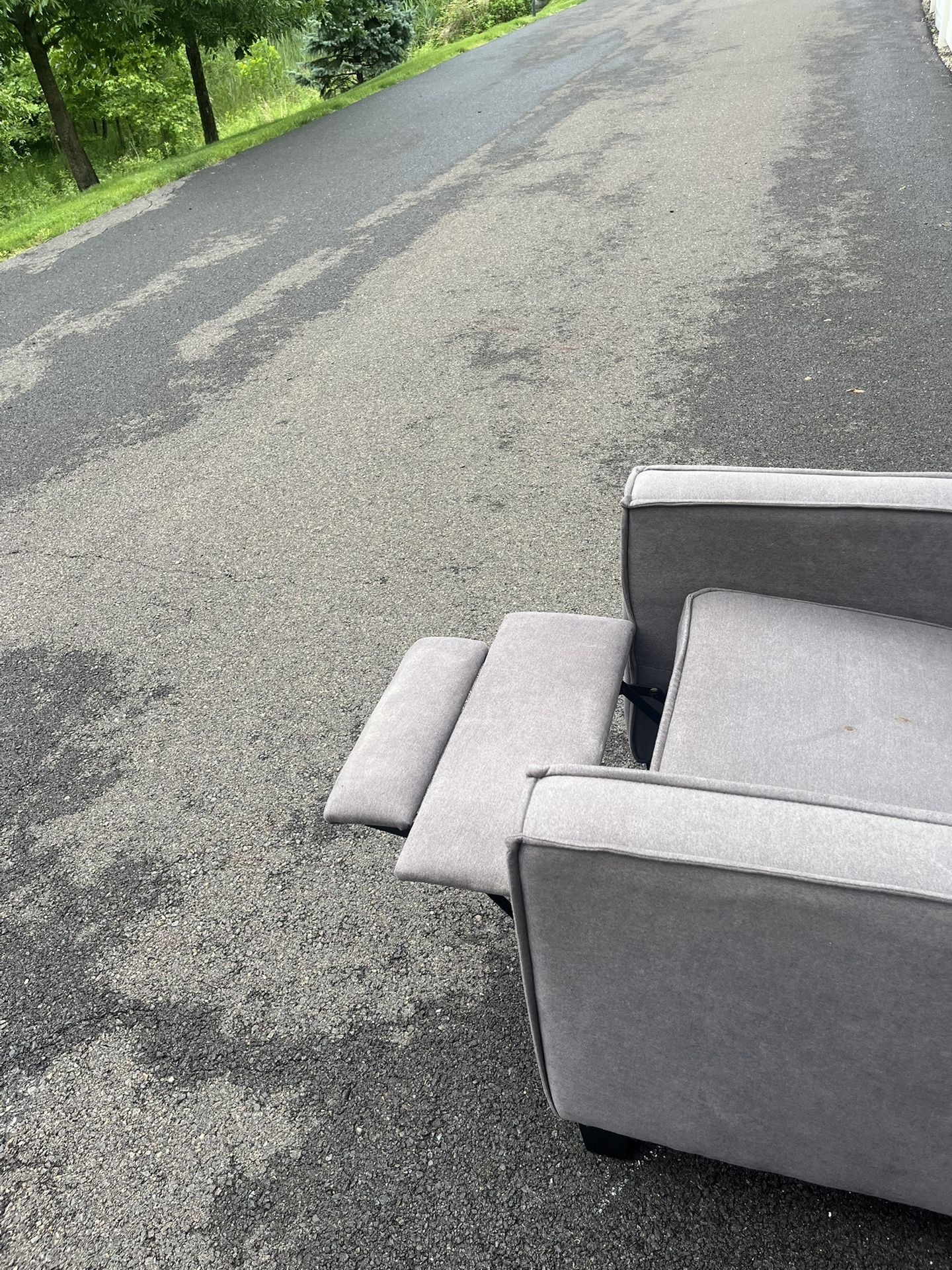 Sofa/recliner Chairs