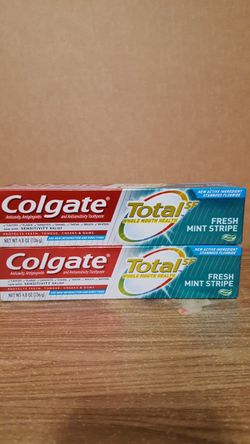 Colgate Total Toothpaste Set( Clean Mint, Whitening, Fresh Mint Stripe) 