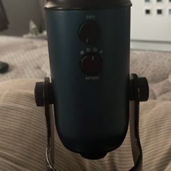 USB Blue Yeti Mic 