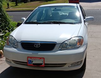 2005 toyota corolla