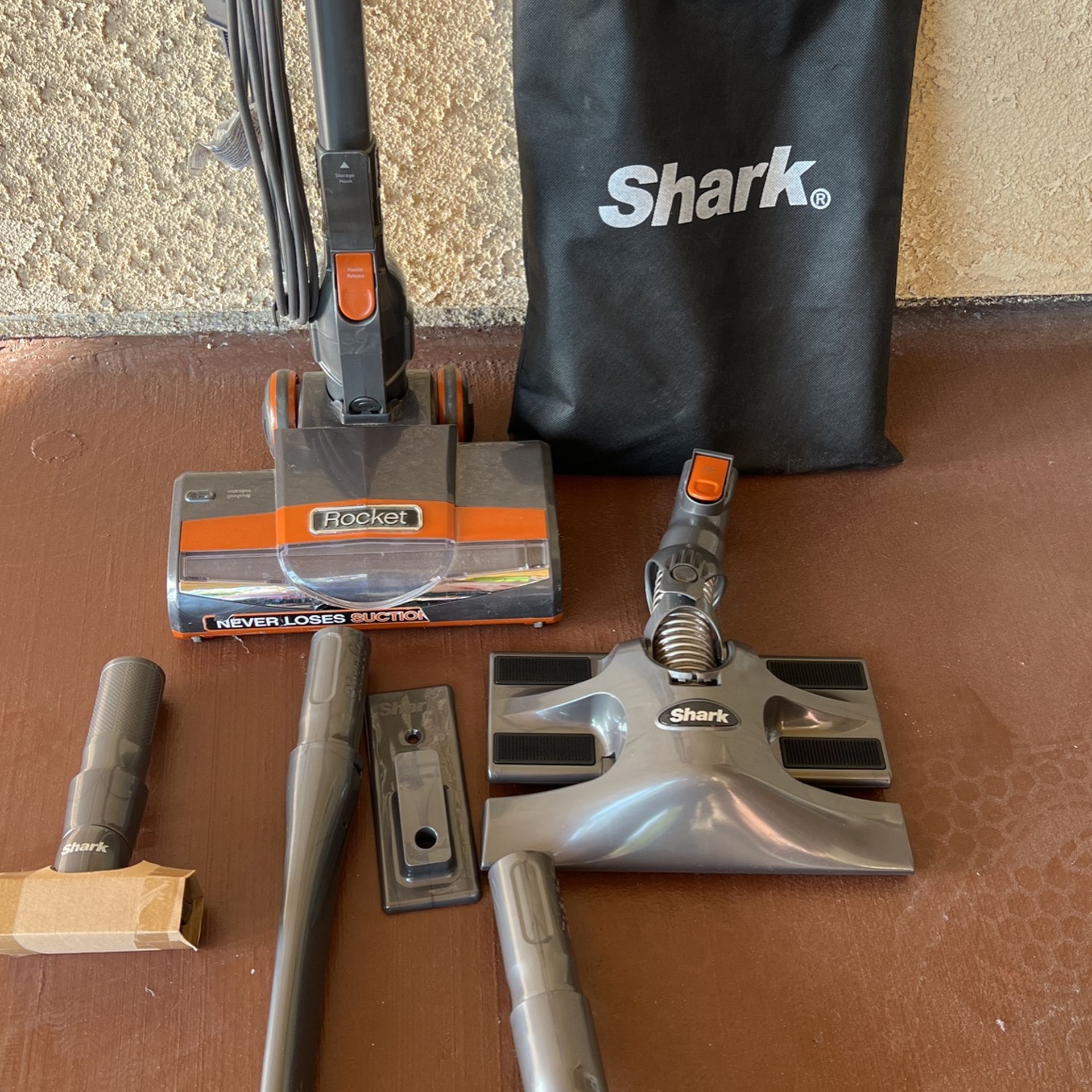 Shark Rocket UltraLight Bagless Vacuum Review Best Corded