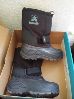 Snow Boots Kamik Rocket Size 12 Kids