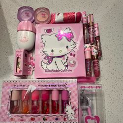 Hello Kitty Easter Basket