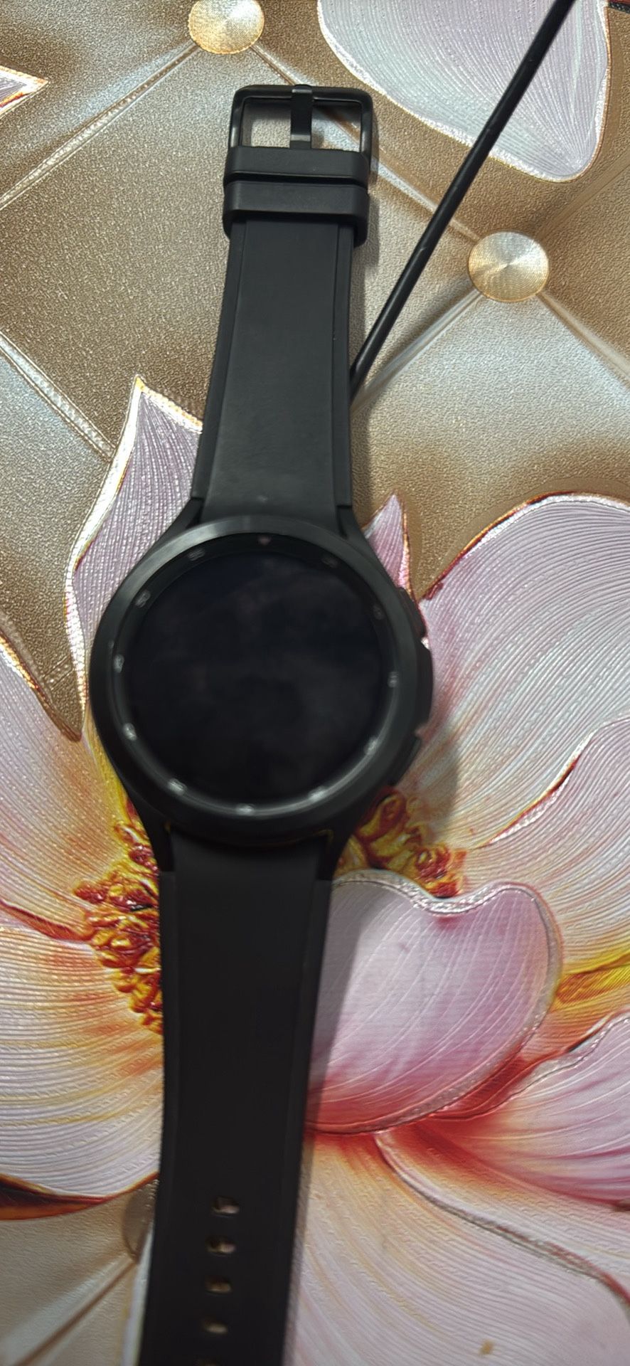 Samsung Galaxy Watch 4 Without Charger And Box