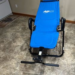 AB  Lounge  Exerciser 