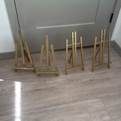 Small Gold Easels For Art, Signage Or Pictures