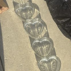 Set Of 4 Heart Shape Bowls 