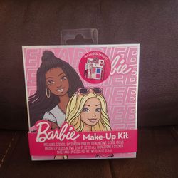 BARBIE MAKEUP KIT.