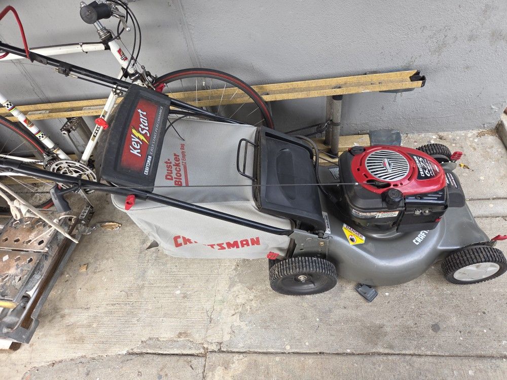 Craftsman Lawn Mowet