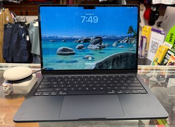 Apple MacBook Air 13" M5 16GB 512GB Midnight A3449 35 Cycles Excellent