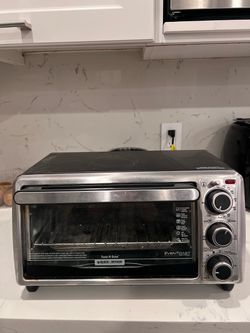 BLACK+DECKER 4-Slice Toaster Oven, Stainless Steel