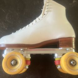 Womens Riedell Roller Skates 