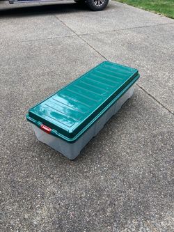 Large storage bin