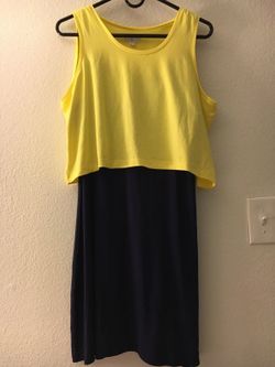 Size large navy/ yellow dress