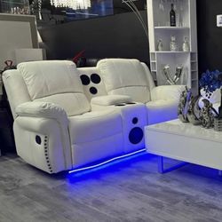 Reclining Loveseat 