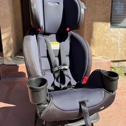 Graco TriRide 3-in-1 Car Seat And Window Shade– Like New