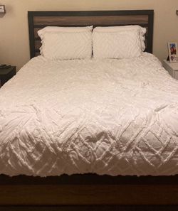 Queen Farmhouse bed frame