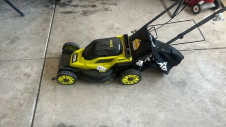 RYOBI 13 INCH ELECTRIC LAWNMOWER