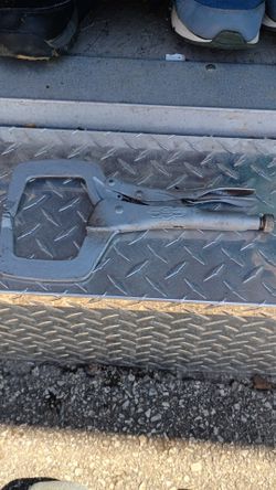 Locking C-Clamp Welding Pliers