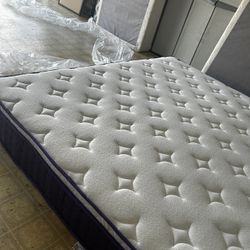 Purple King Size  mattress like new always used with matress cover 