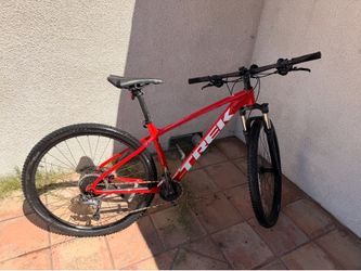 TREK MARLIN 7