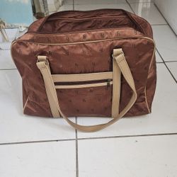 Vantage Bag 13"H 19"L 6"D $29