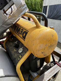 Del Walt Compressor