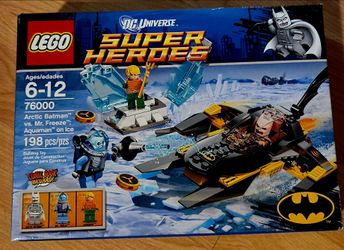 LEGO DC Universe: Arctic Batman Vs. Mr. Freeze: Aquaman on Ice #76000 * New *