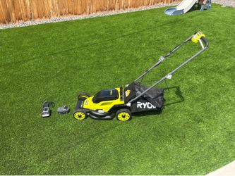 RYOBI ONE+ 18V Cordless Lawn Mower w/ 4Ah Battery & Charger – Lightly Used