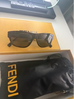 Women sunglasses