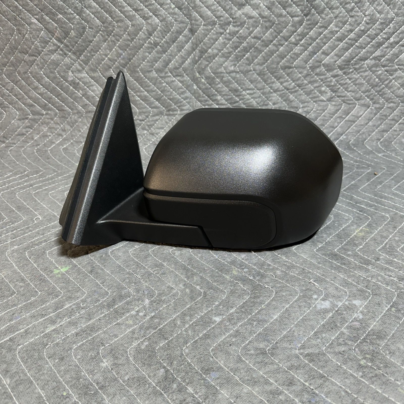 π2021-2024 FORD BRONCO SPORT Left driver Door Mirror heated OEM Nice!