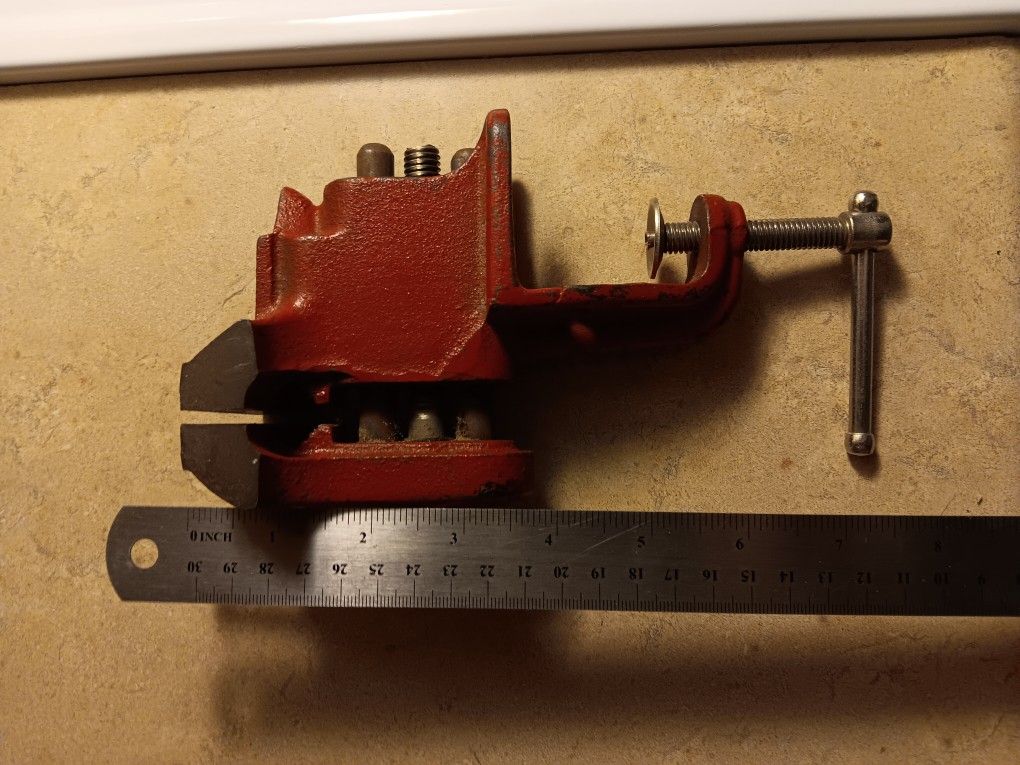 5"-6 Red Factory Coated Hobby/ Bench Vice