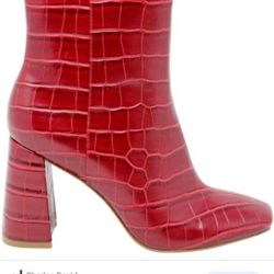 New Womens Charles By Charles David Teigan Red Block Heel Boots Shoes Booties Size 9 1/2 9.5 Botas Rojas De Mujer Tamanio 9 1/2