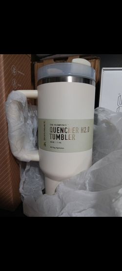 Stanley Quencher H2.0 FlowState Tumbler ( Brand New, In Box ) For $25