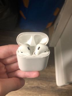 AirPods