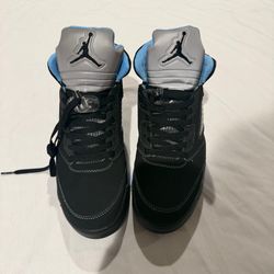 Jordan 5s Unc / Carolina