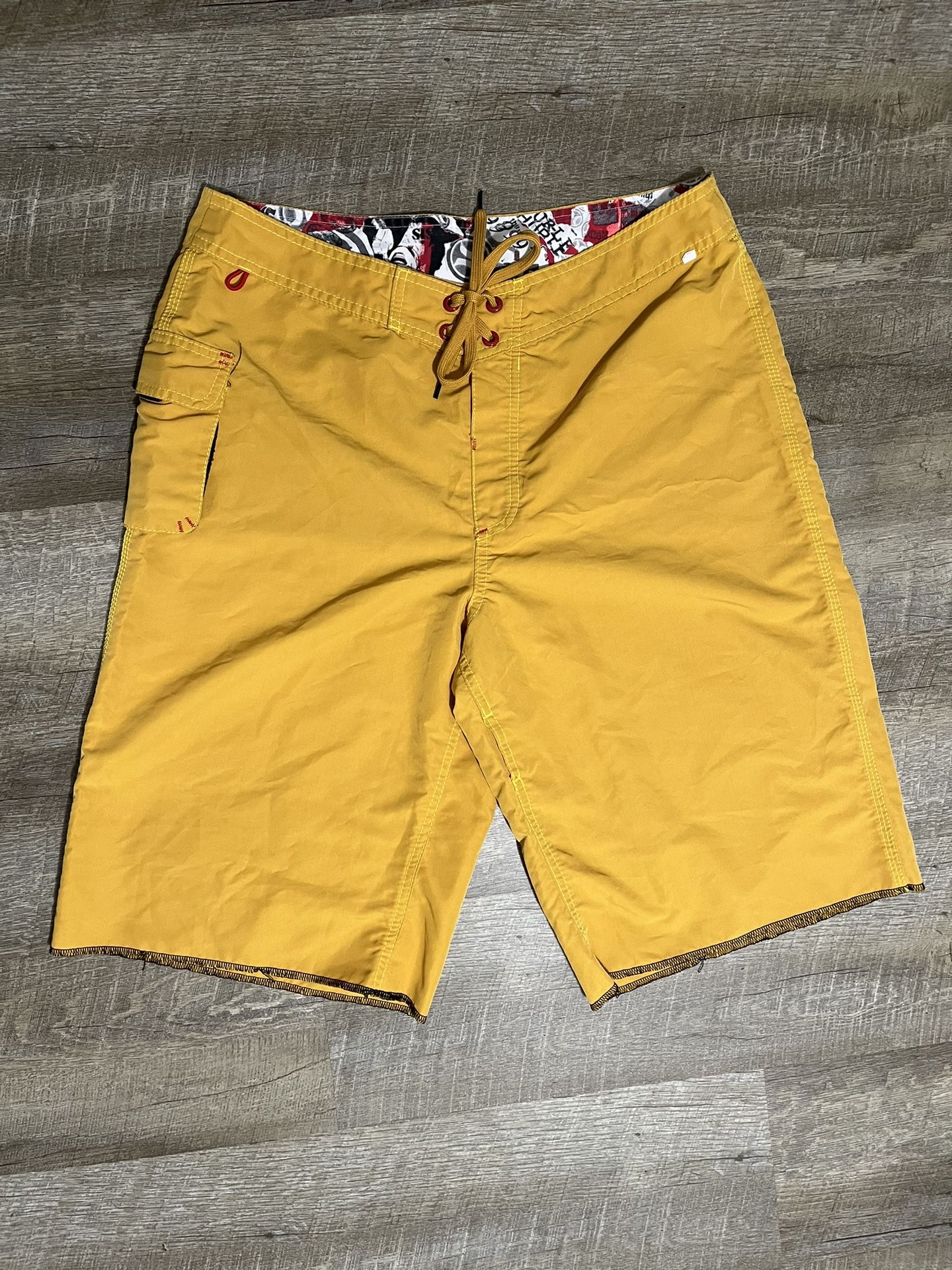 Hurley Board Shorts Size 34 Warped Tour 2013 Made In USA RARE